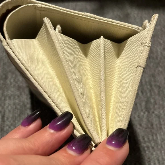 Burberry with COA Beige and Black Checkered Wallet authentic - Picture 12 of 14